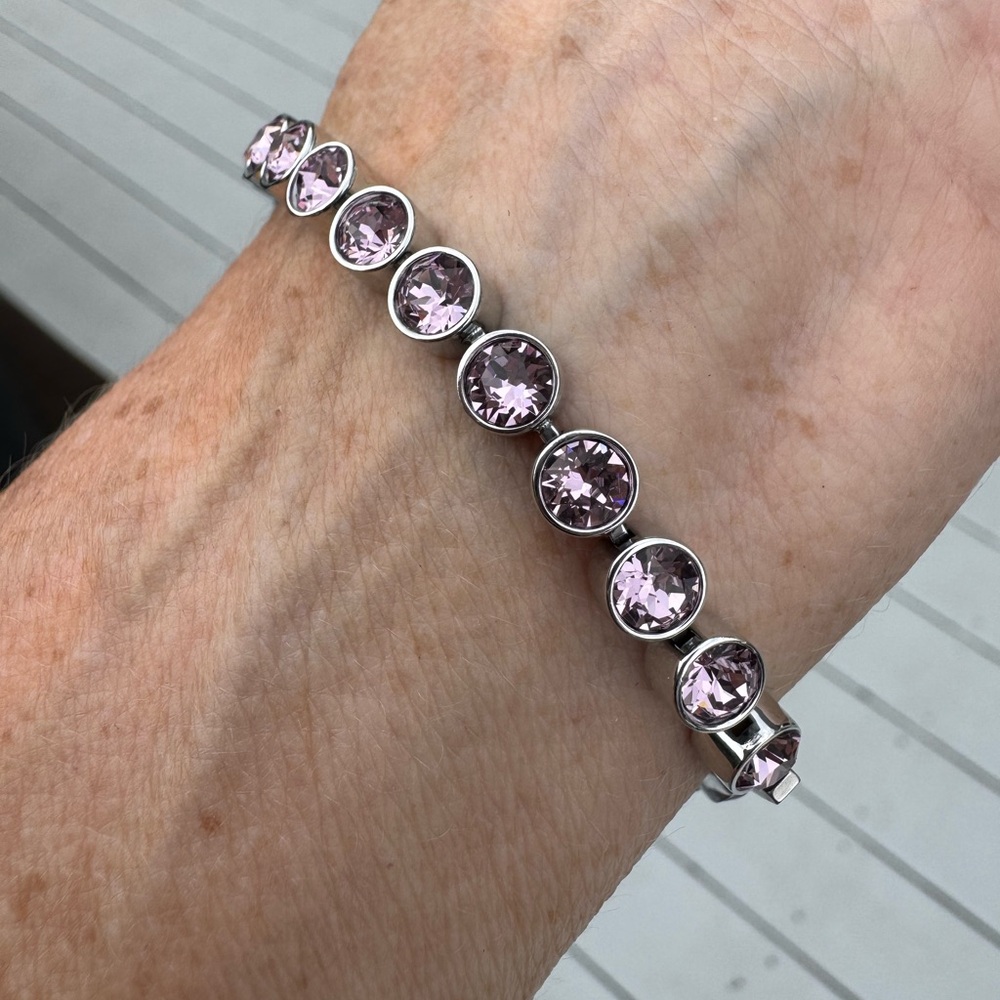 Touchstone Crystal Light Amethyst Mini Ice Bracelet - Picture 3 of 3